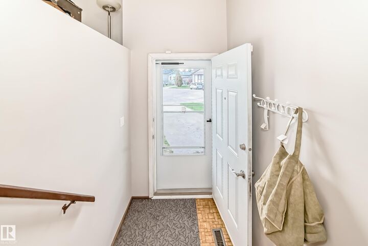 Property Photo:  10603 98 Avenue  AB T8R 1E4 
