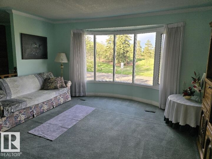 Property Photo:  10908 30 Street NW  AB T5W 1V9 