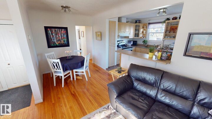 Property Photo:  9650 86 Street NW  AB T6C 3E9 