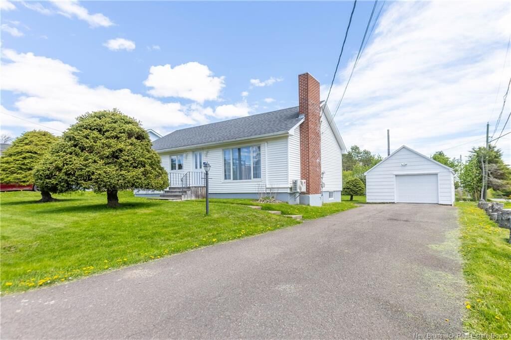 Property Photo:  29 Kirk Street  NB E4L 3E5 