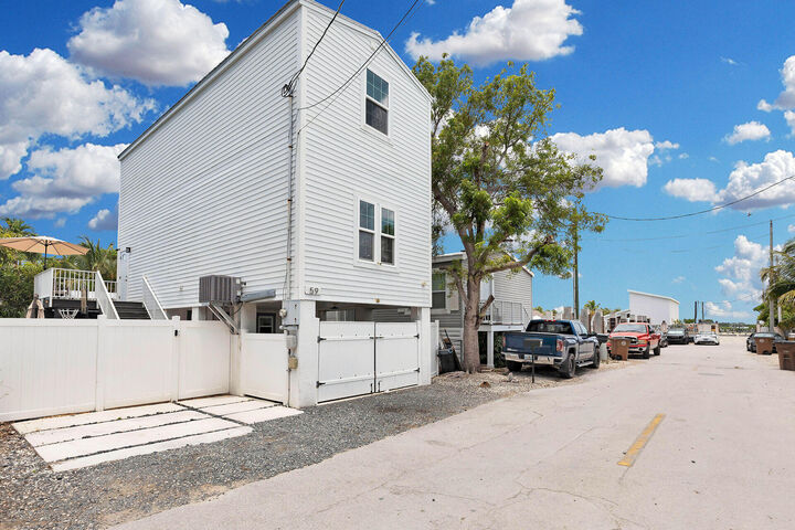 Property Photo:  59 Ed Swift Road  FL 33040 