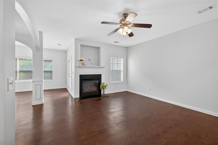 Property Photo: 2879 Cross Creek Drive GA 30040
