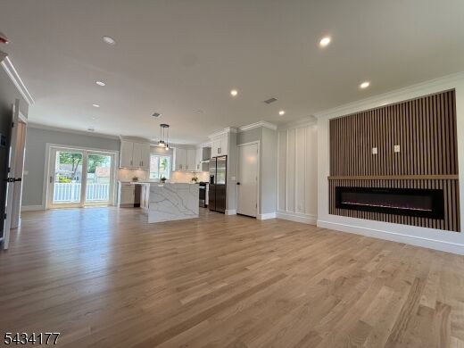 Property Photo:  26 Urban Pl  NJ 07410 