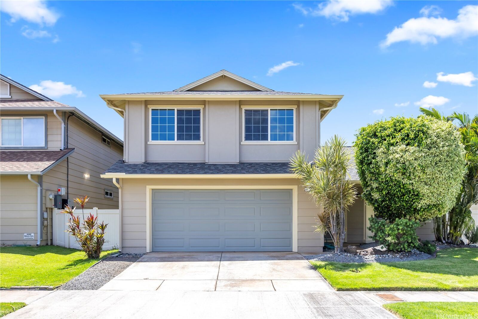 Property Photo: 91-1016 Hookaahea Street HI 96706