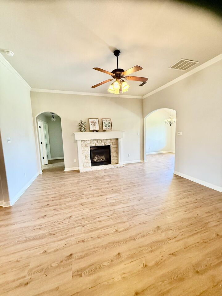 Property Photo:  5509 105th Street  TX 79424 