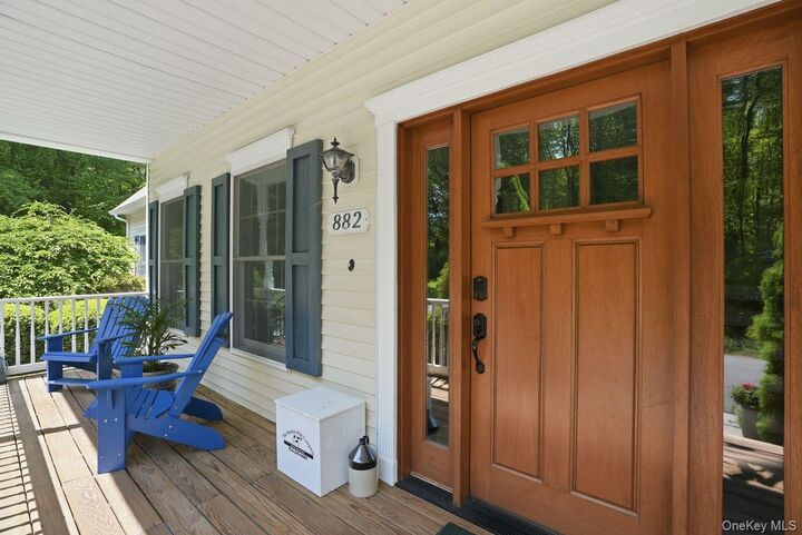 Property Photo:  882 Kipling Drive  NY 10598 
