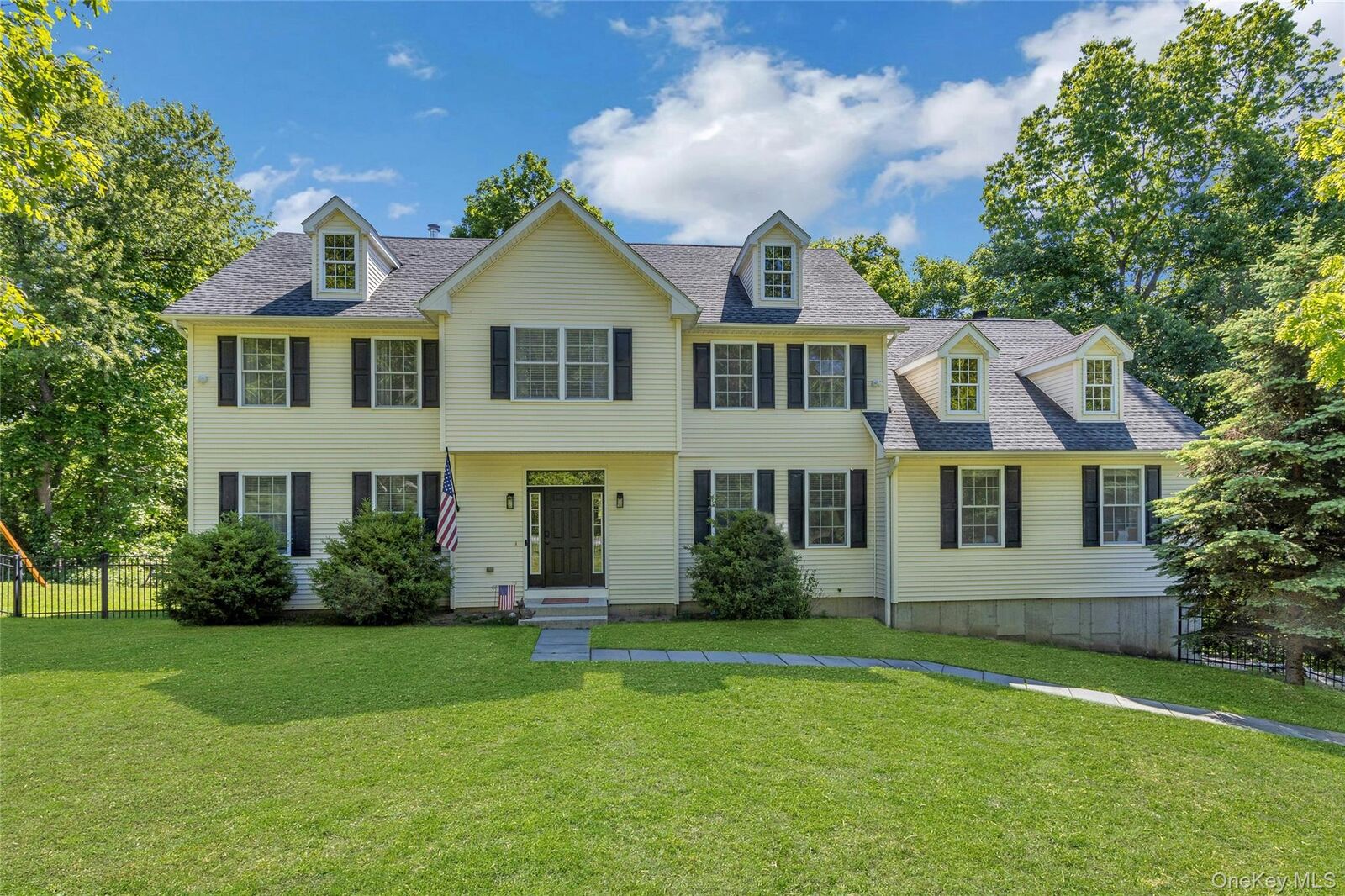 Property Photo:  22 Theodore Trail  NY 10512 