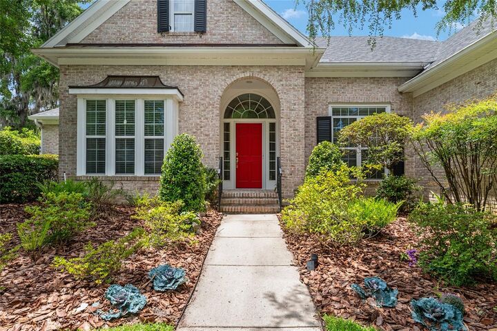 Property Photo:  3526 NW 18th Avenue  FL 32605 