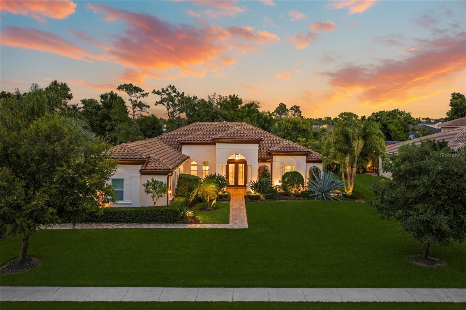 Property Photo: 507 167th Boulevard E FL 34212