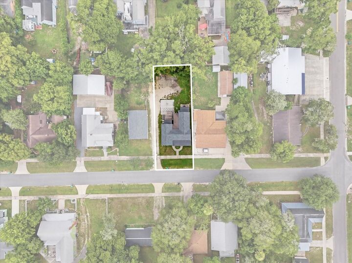 Property Photo: 20707 Walnut Street FL 34431