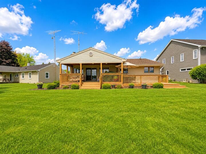 Property Photo:  173 S Grand Pointe Drive  MI 49230-9749 