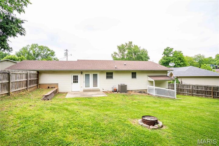 Property Photo:  1302 Annette Lane  MO 63755 