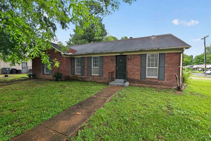 Property Photo: 3332 Clearbrook St TN 38118