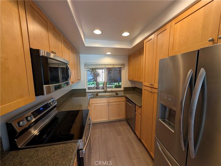 Property Photo:  30 Dragonfly  CA 92604 