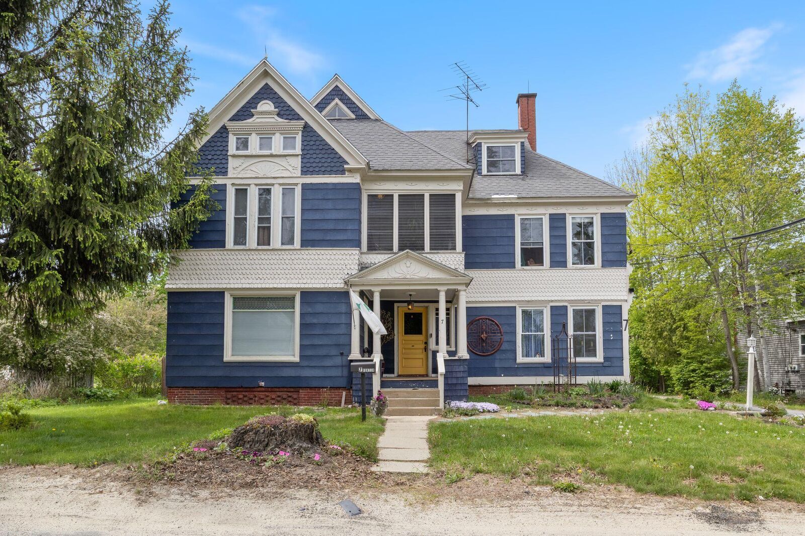 Property Photo: 7 Porter Street ME 04281