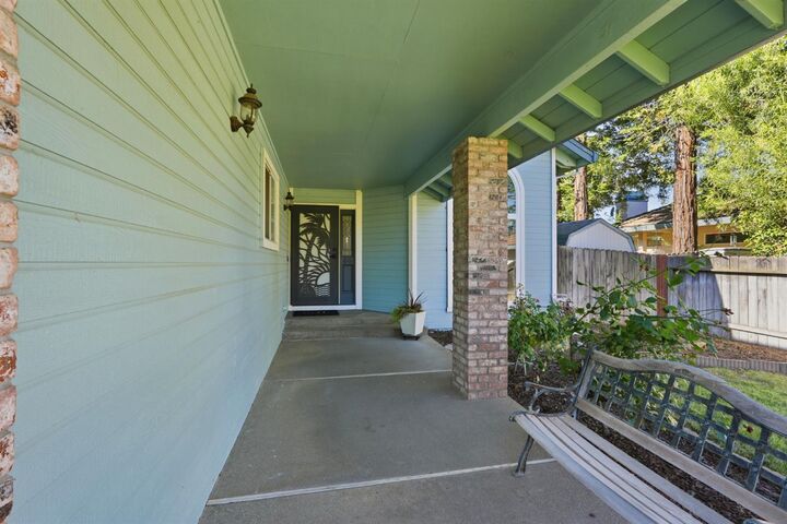 Property Photo:  8510 Diamond Oak Way  CA 95624 