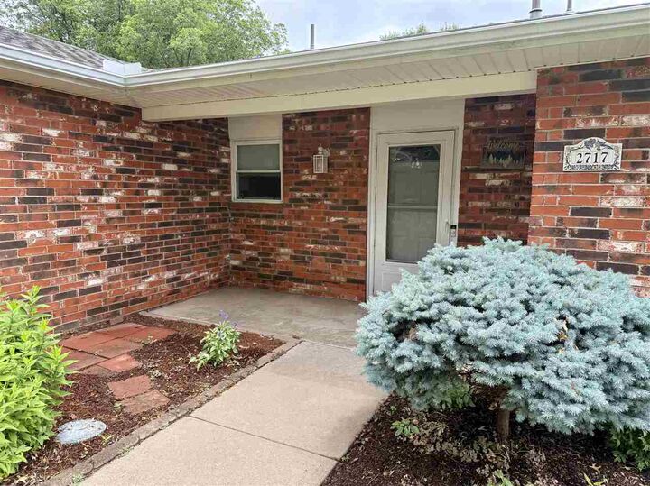 Property Photo:  2717 McKinley  OK 74601 