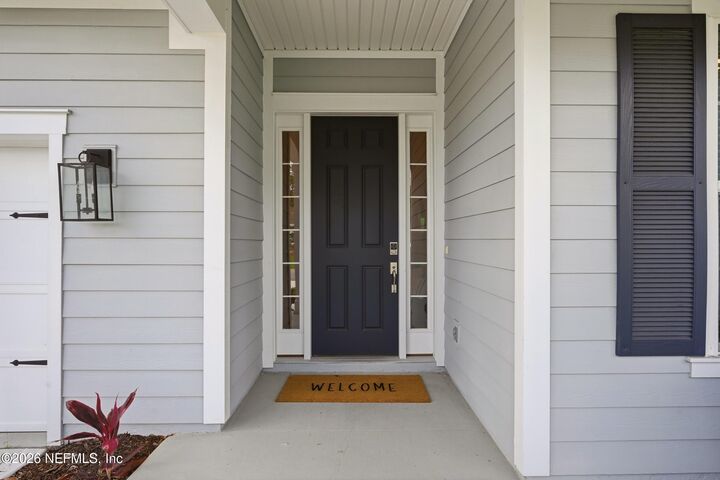 Property Photo: 132 Clarendon Road FL 32259