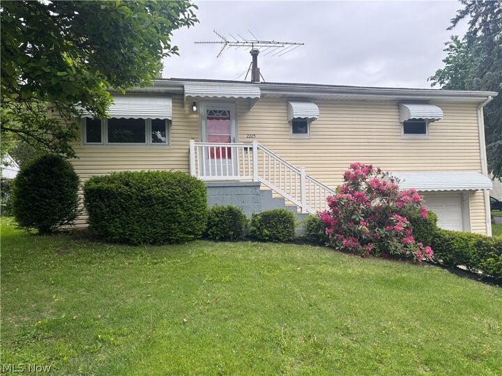 Property Photo: 2265 S Hawkins Avenue OH 44314