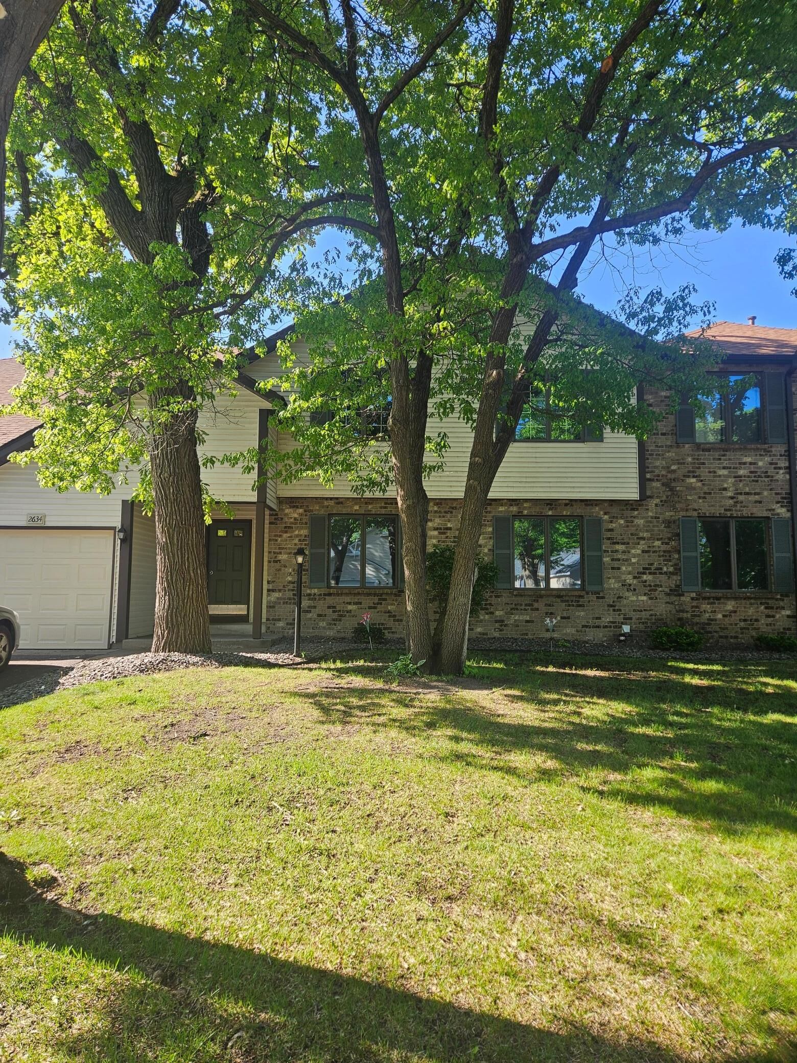 Property Photo:  2638 Lake Court Drive 30  MN 55112 