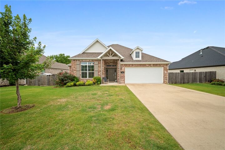 Property Photo:  7648 Phoenix Avenue  AR 72762 