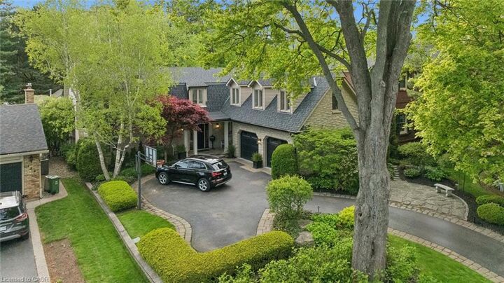 Property Photo:  98 Rosemary Lane  ON L9G 2K5 