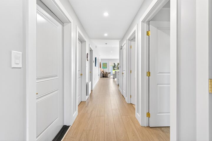 Property Photo: 32 Ellis Avenue PE C1N 4J3