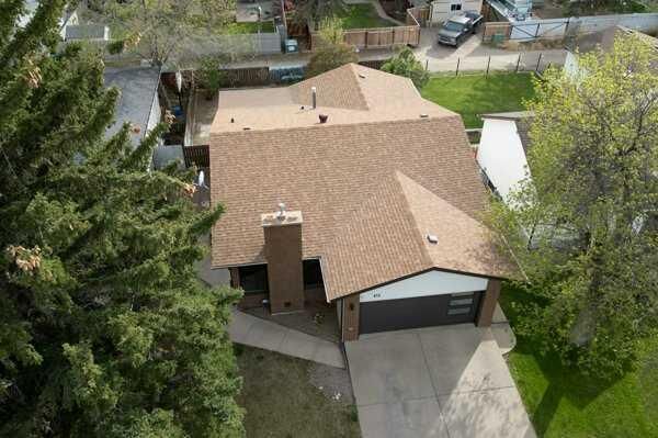 Property Photo:  418 Dieppe Boulevard S  AB T1J 3X1 
