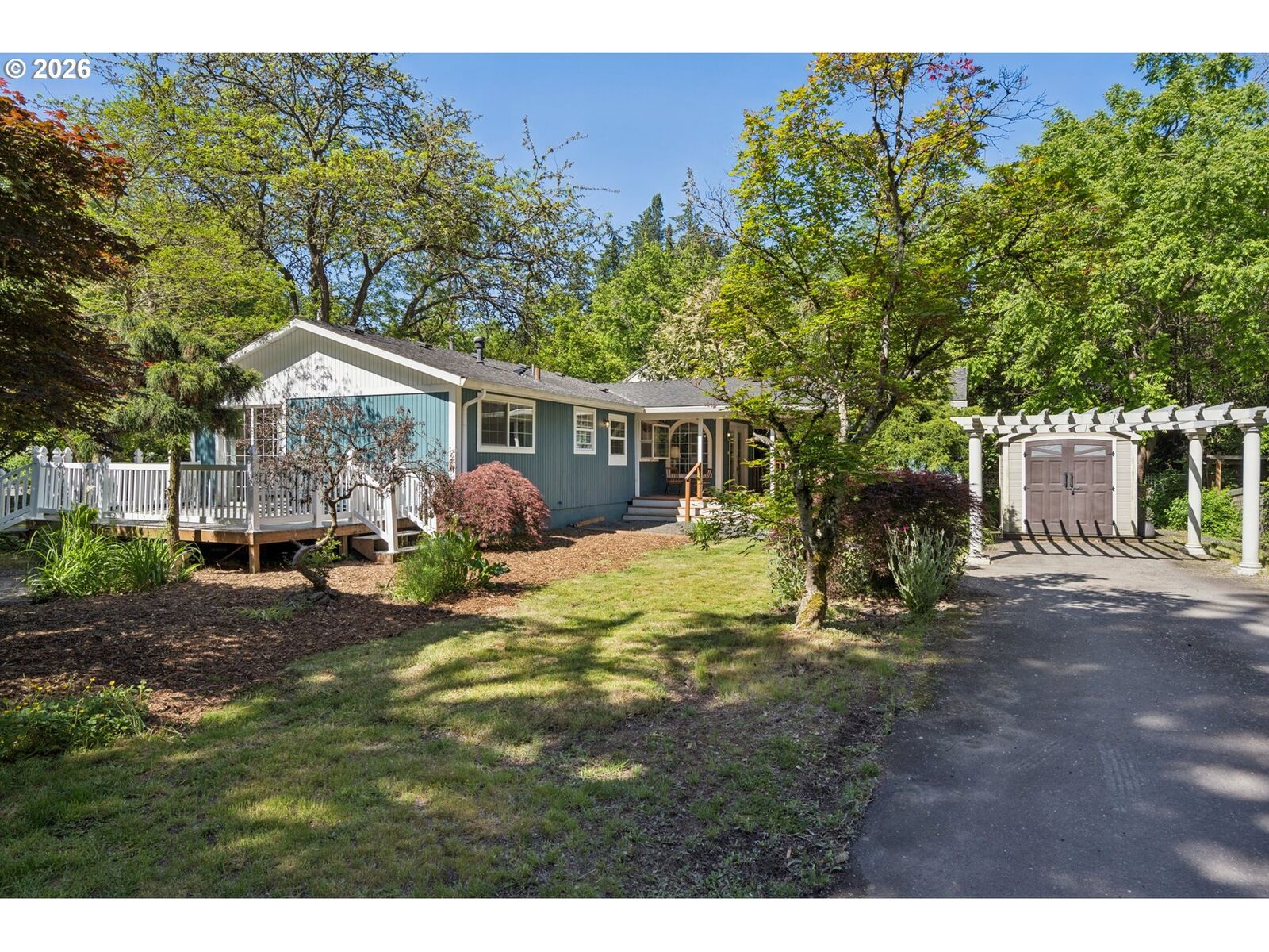 Property Photo:  10835 SW 39th Ave  OR 97219 