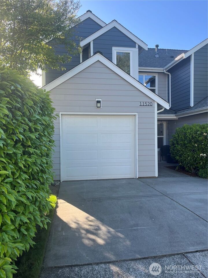 Property Photo: 11520 Maple Court WA 98275