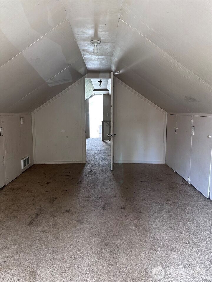 Property Photo: 201 123rd Street E WA 98445