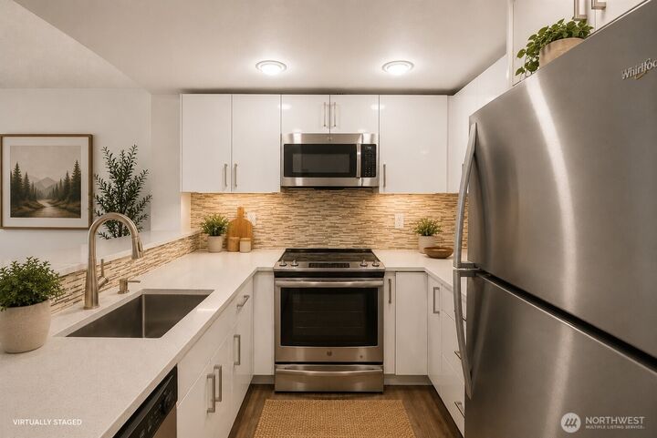 Property Photo: 13717 Linden Avenue N 221 WA 98133