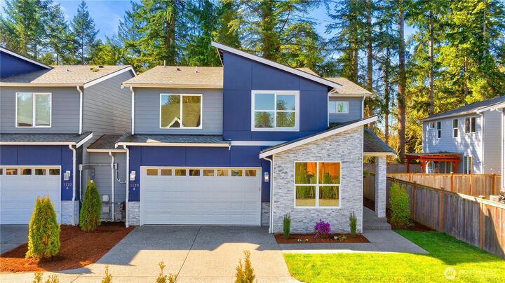Property Photo: 1120 131st Street SE B WA 98208