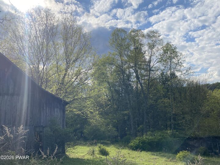 Property Photo:  00 John Davis Road  PA 18405 