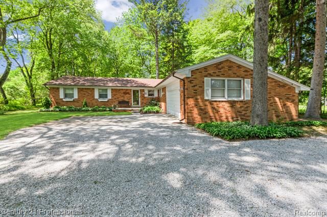 Property Photo:  8638 Stone Road  MI 48001 