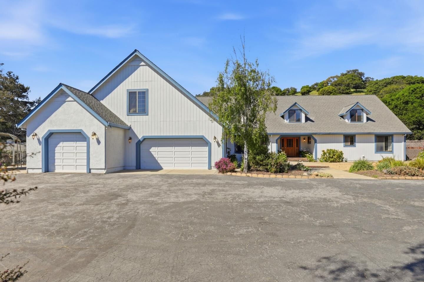 Property Photo:  215 Chateau Drive  CA 95004 