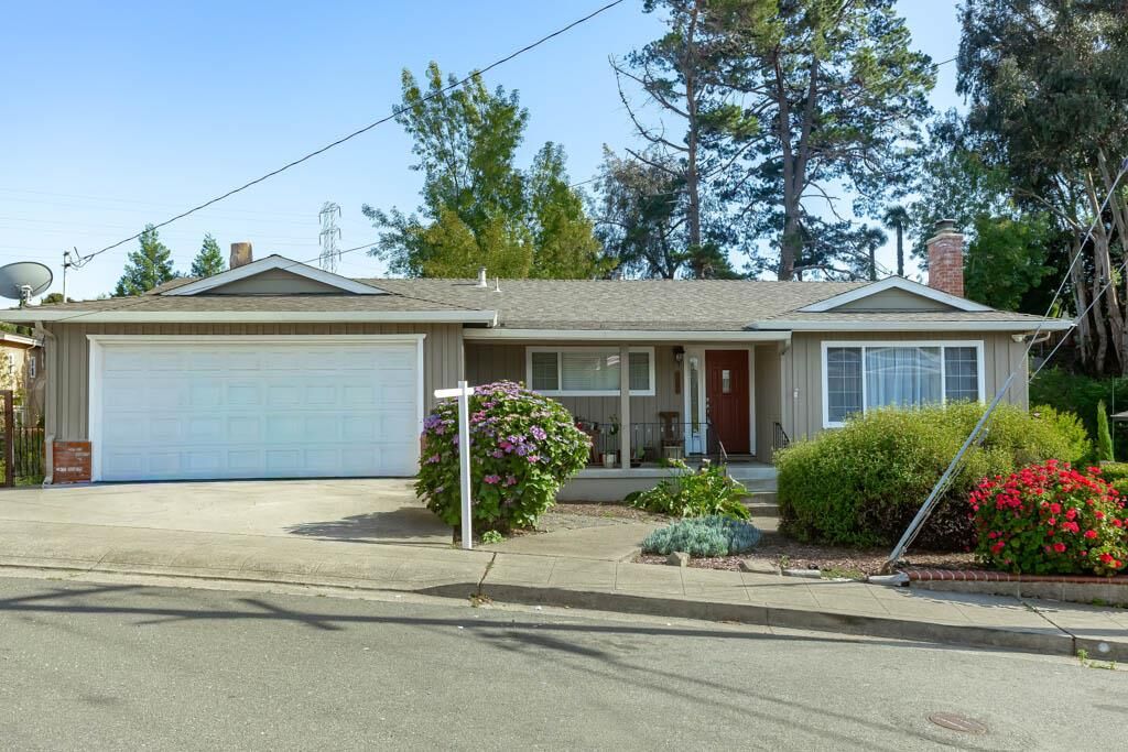 Property Photo:  2273 Beckham Way  CA 94541 