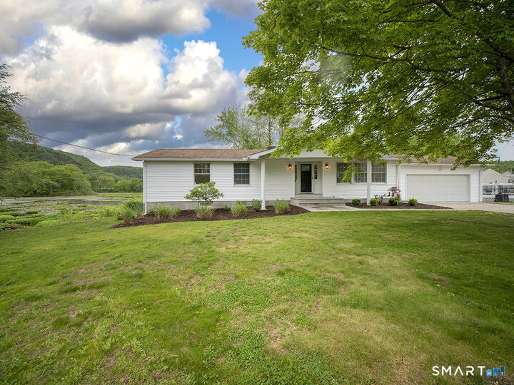 Property Photo:  6 Warren Road  CT 06525 