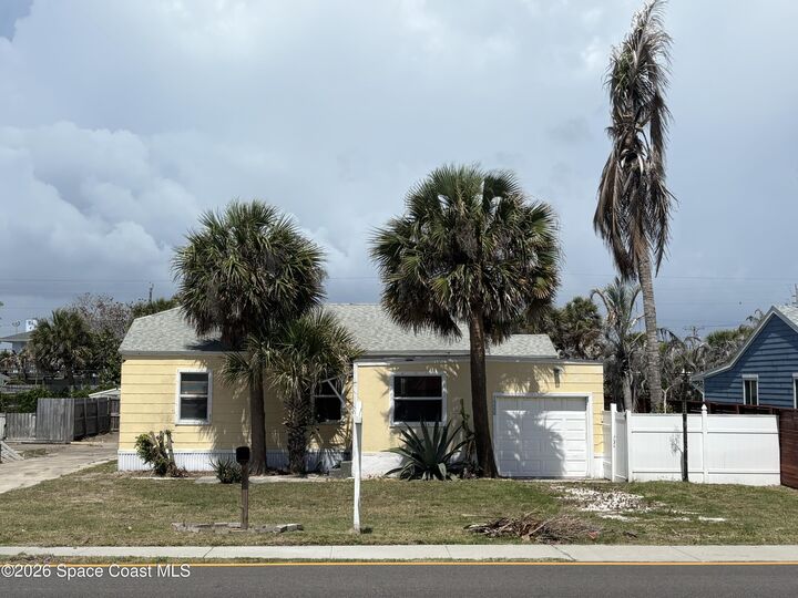 Property Photo: 1320 S Atlantic Avenue FL 32931