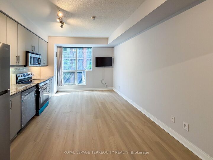 Property Photo:  1 Scott Street 311  ON M5E 1A1 