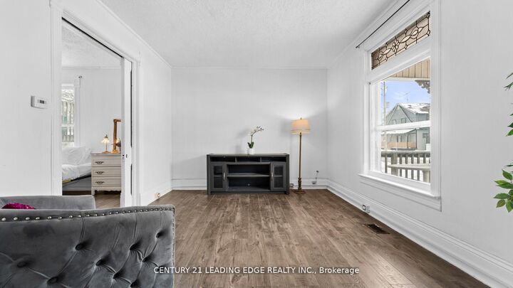 Photo de la propriété:  195 Albert Street 1  ON L1H 4R4 