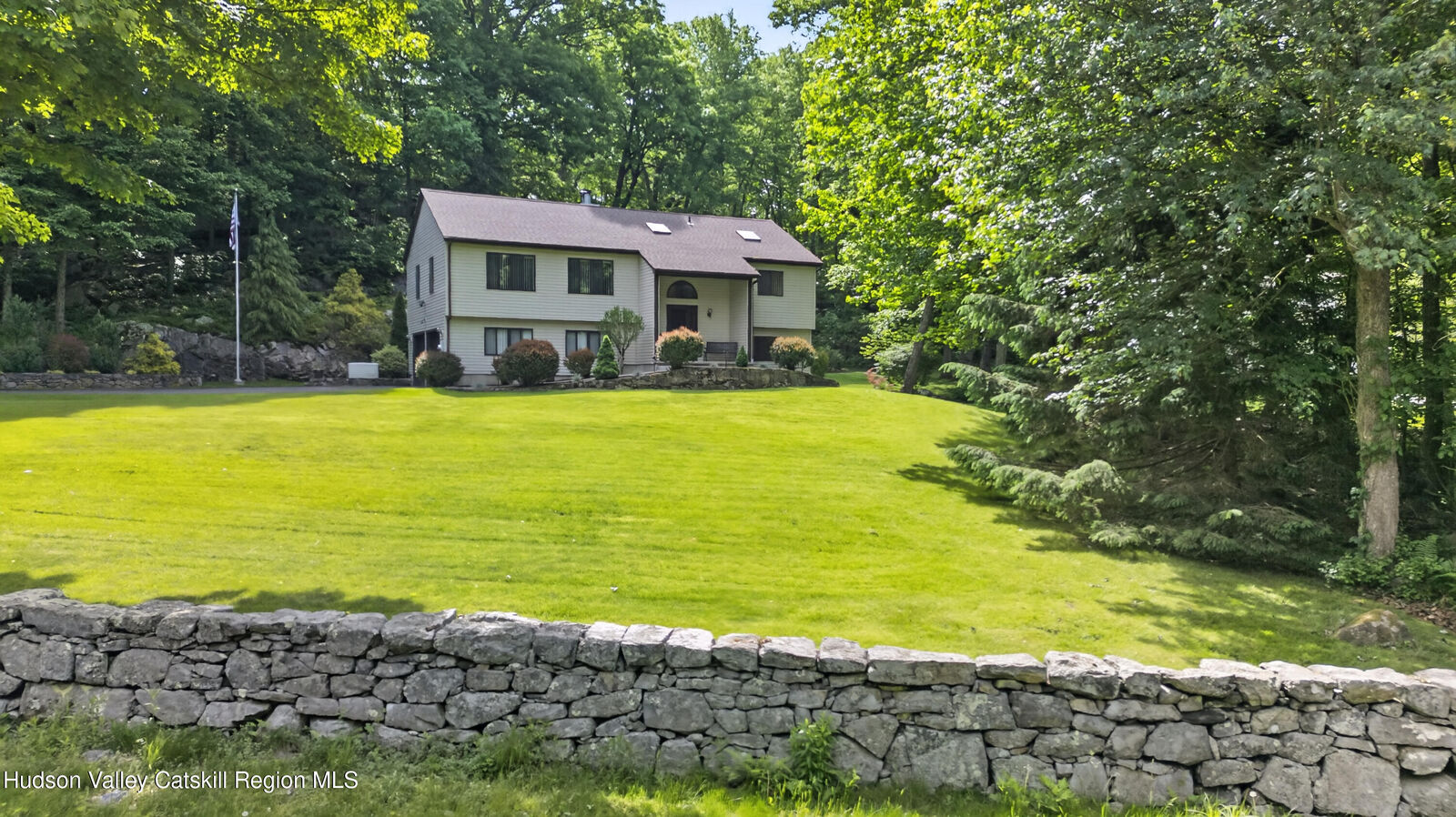 Property Photo:  142 Old Milltown  NY 10509 