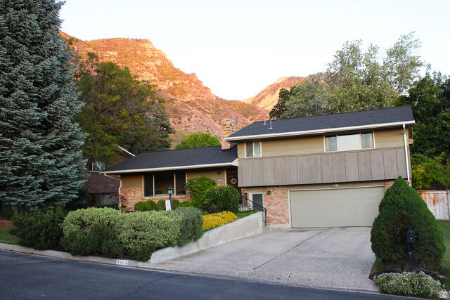 Property Photo:  3320 N Cherokee Ln E  UT 84604 
