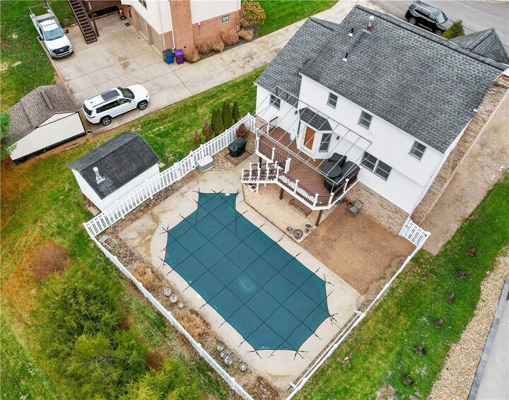 Property Photo:  14 Autumnwood Court  PA 15239 