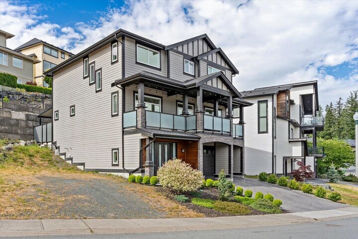 Property Photo: 5351 Abbey Crescent BC V2R 0J6