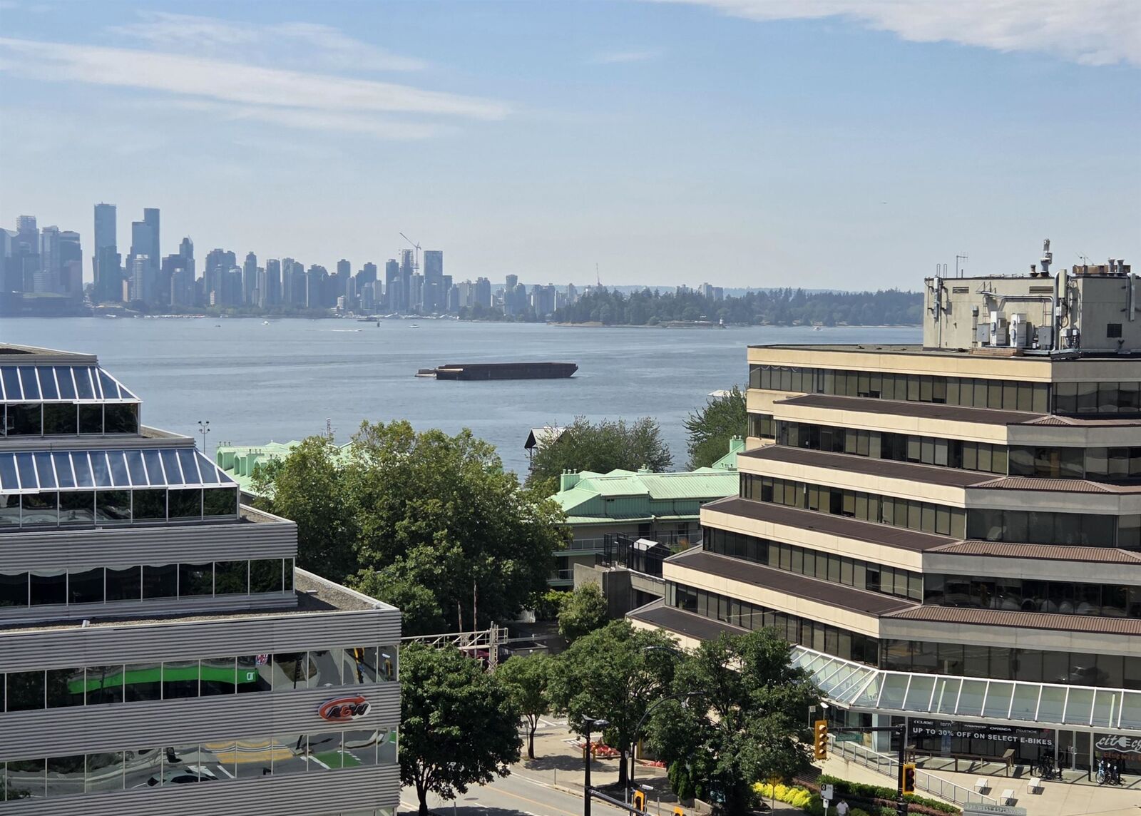 Property Photo:  175 W 1st Street 712  BC V7M 3N9 