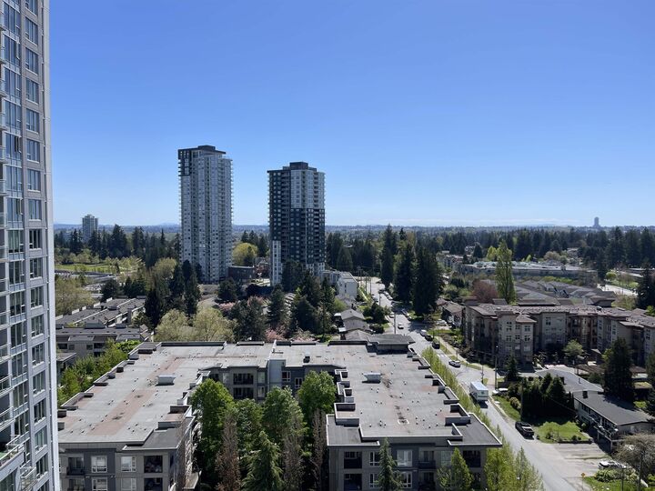 Property Photo: 13308 Central Avenue 1507 BC V3T 0M4