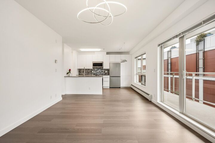 Property Photo: 1033 St. Georges Avenue 303 BC V7L 3H5