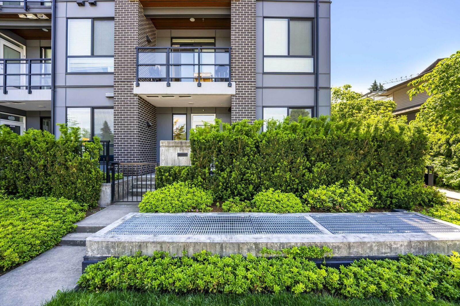 Property Photo:  700 Clarke Road 101  BC V3J 3Y1 