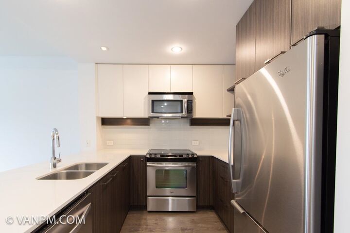 Property Photo:  608 Como Lake Avenue 316  BC V3J 0B2 